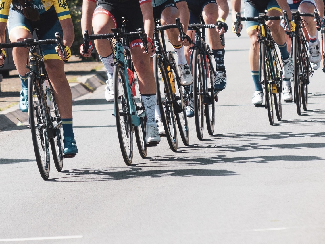 Over 1,000 Cyclists Compete in Hengqin’s GBA Youth Cycling League Finale