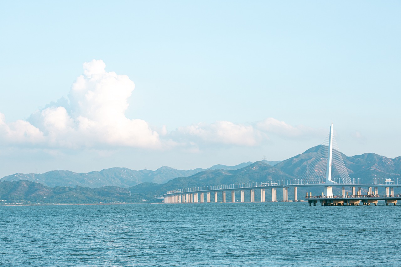 Hong Kong-Zhuhai-Macao Bridge to Open for Tourism Trial Operation on December 15