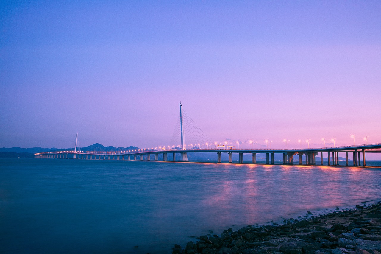 Bridging Borders with a Smart Touch: Hong Kong-Zhuhai-Macao Bridge Streamlines Customs