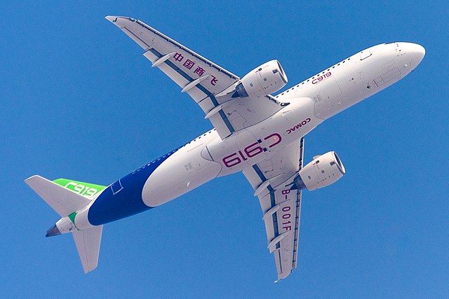 China’s C919 Takes Flight: Tibet Airlines Orders 40 Domestically Developed Jets at Airshow