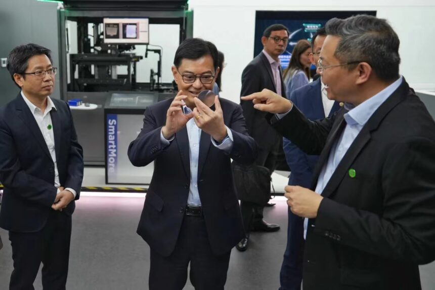 Singapore’s Tech Odyssey: Deputy PM Explores Shenzhen’s Innovation Frontier