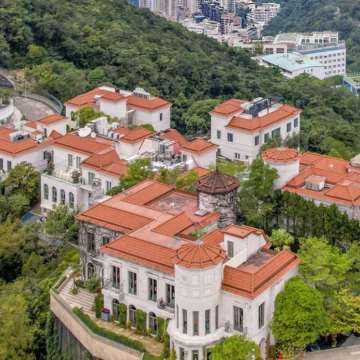 Distressed Commercial Real Estate Sales Surge in Hong Kong Amid High Interest Rates